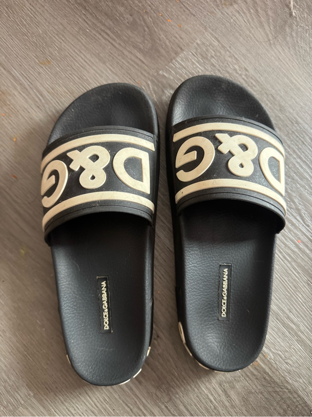 Dolce & Gabbana Black and Cream Logo Slide Sandals